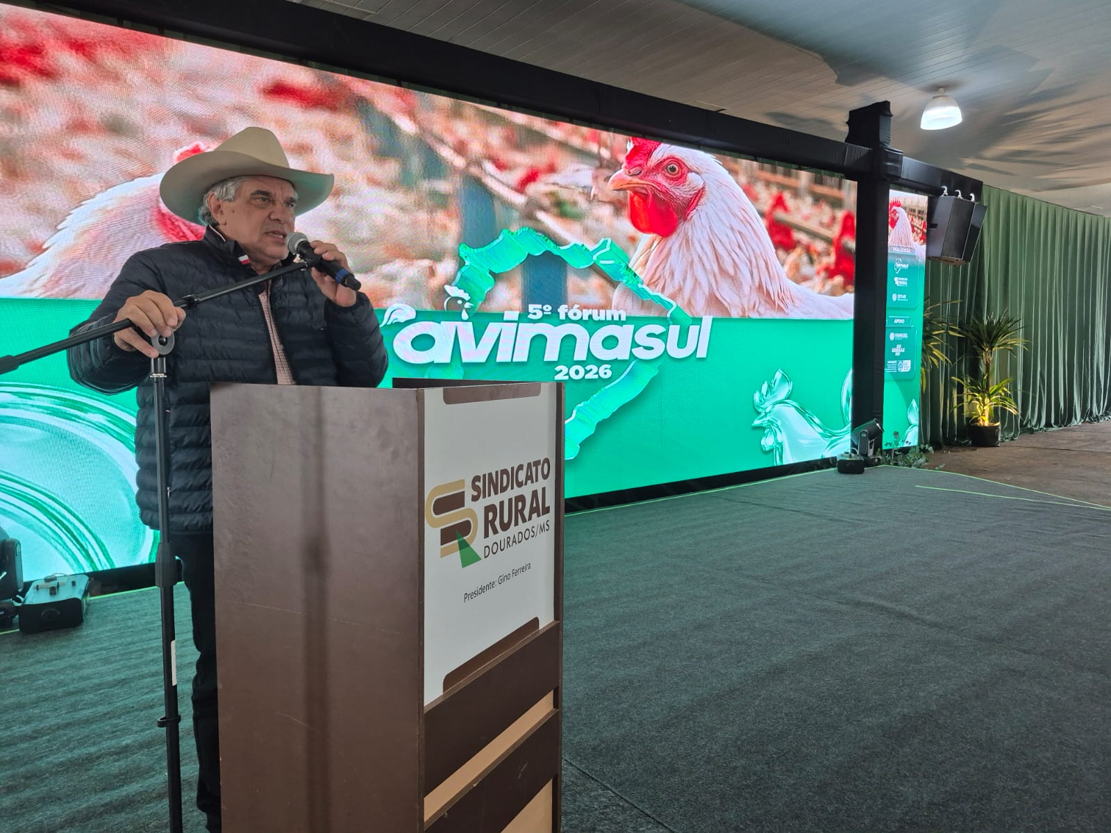 Gino diz que Avimasul representa o fortalecimento da avicultura no MS - Expoagro Dourados MS