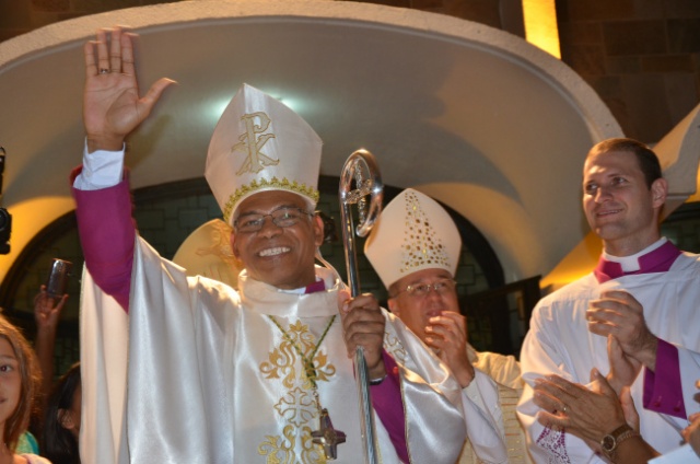 Santa Missa com bispo diocesano Dom Henrique marca encerramento oficial da 60ª Expoagro - Expoagro Dourados MS